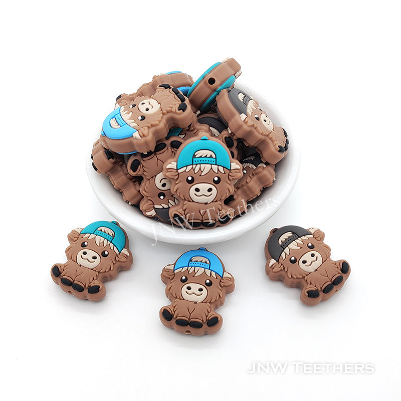 Highland cow in cap silicone focal beads