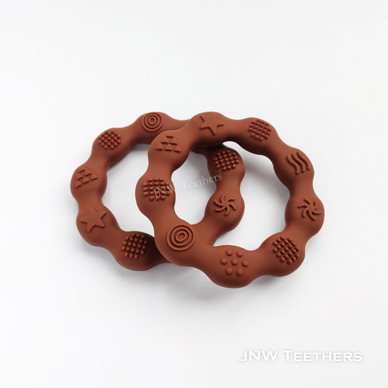 Silicone teething ring marsala