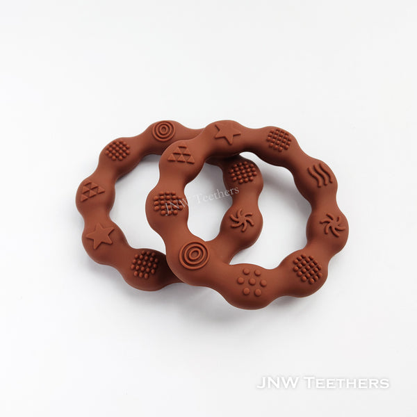 Silicone teething ring marsala