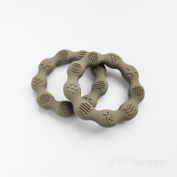 Silicone teething ring moss green
