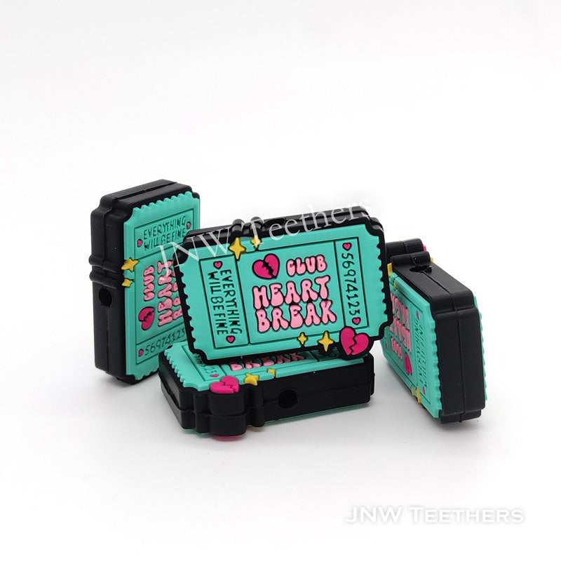 Stamp shaped heart break club silicone focal beads