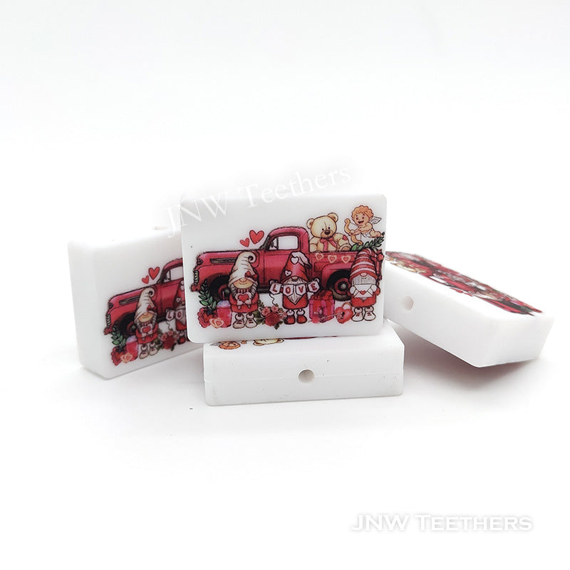 Valentine Truck with Gnome silicone focal beads