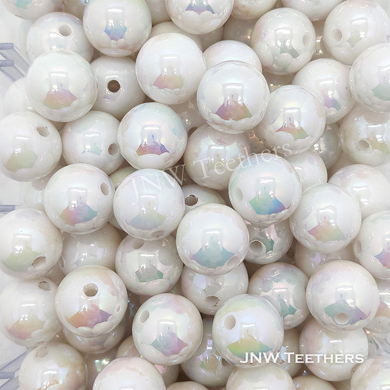 Pearl white 16mm Round Gumball Iridescent Acrylic Beads