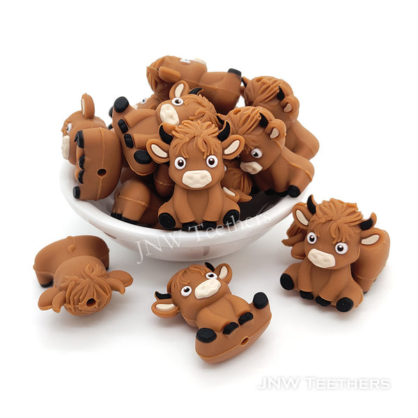 3D Highland Cow Silicone Focal Bead