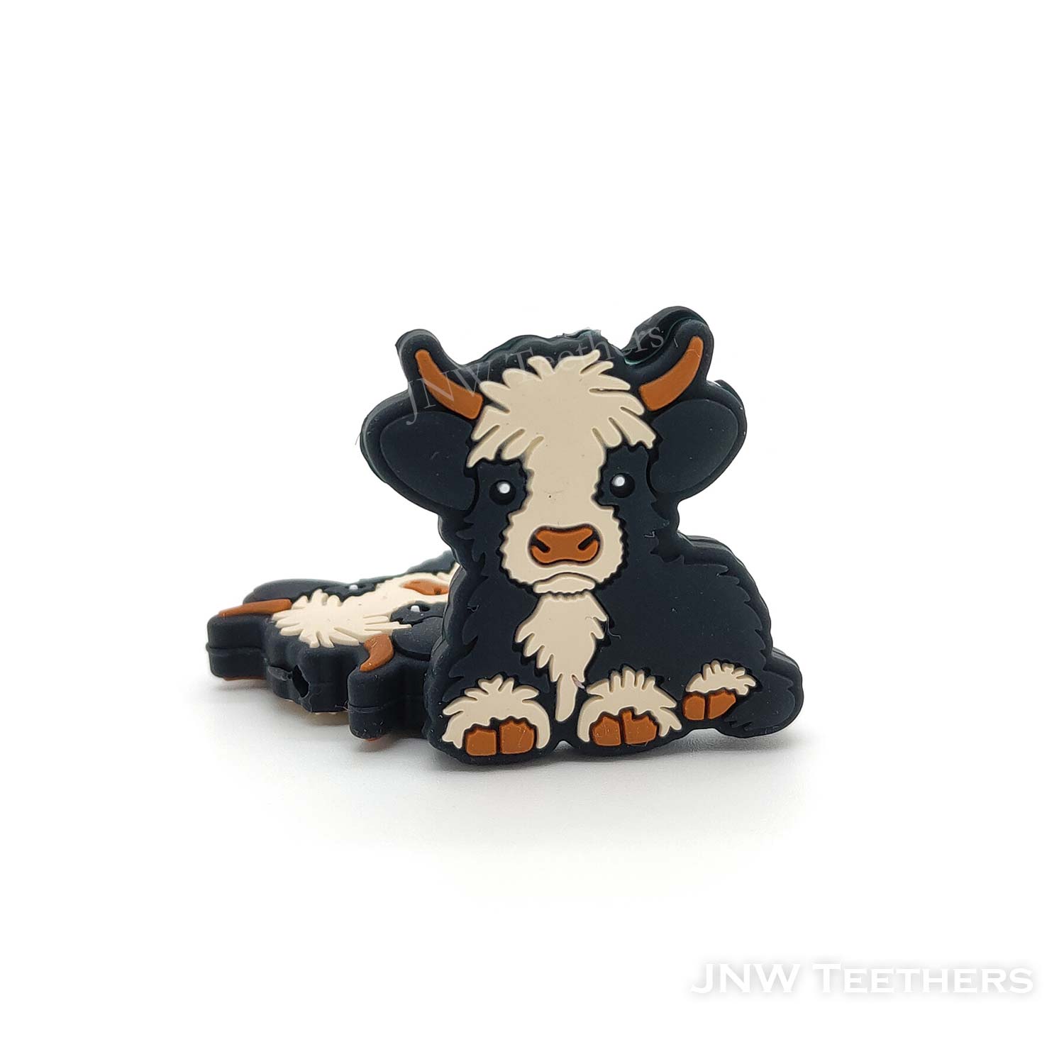 Black highland cow silicone focal beads