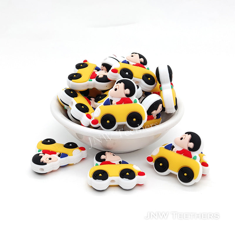 Yellow  shin  chan   Colorful Cartoon Cars with Character Driving Silicone Focal Beads