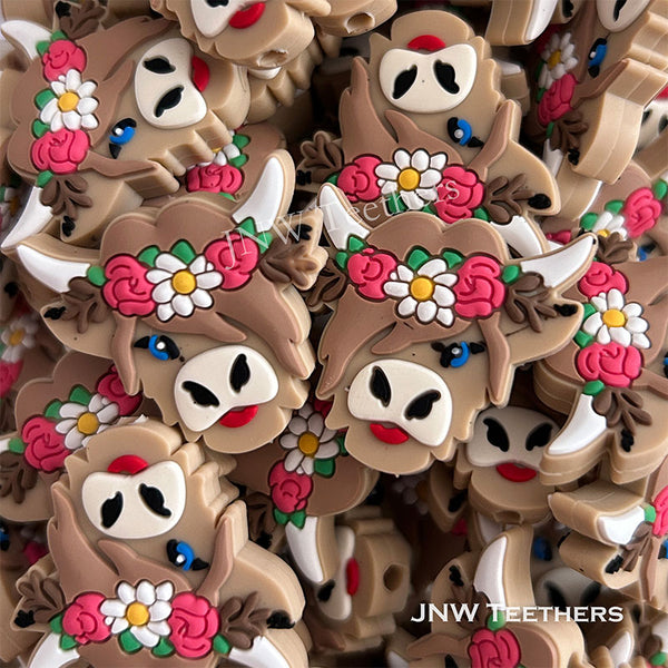 Brown Mama Cow Head Flowers Silicone Focal Beads