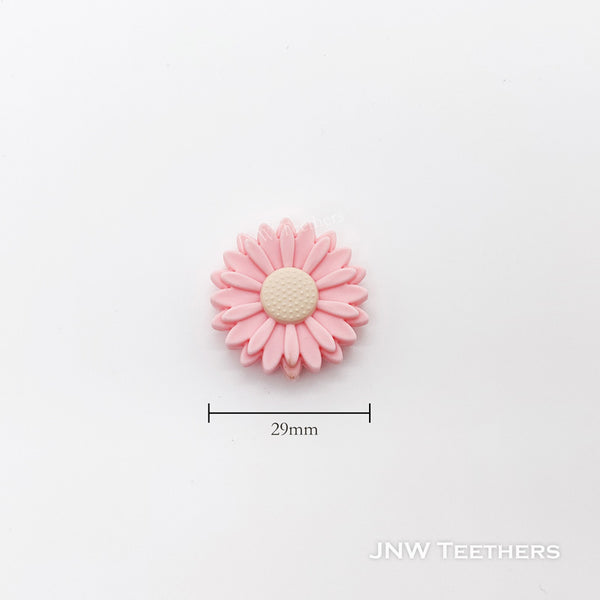 29mm Daisy Silicone Focal Beads