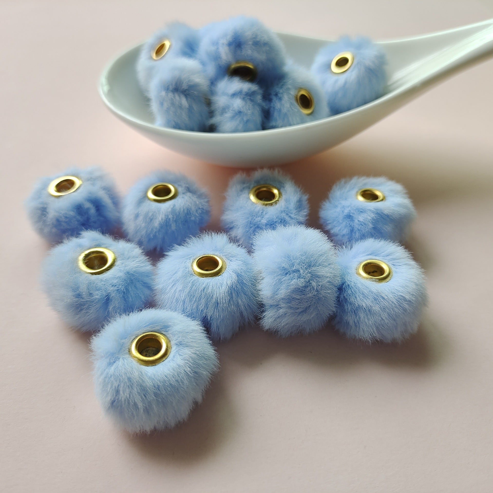 Soft Faux Rabbit Fur Pompoms Balls with Hole DIY Craft Accessories