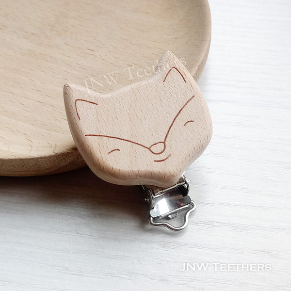 Fox engraved wood clip