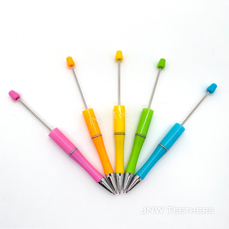 Plastic beadable pens in macaron colors
