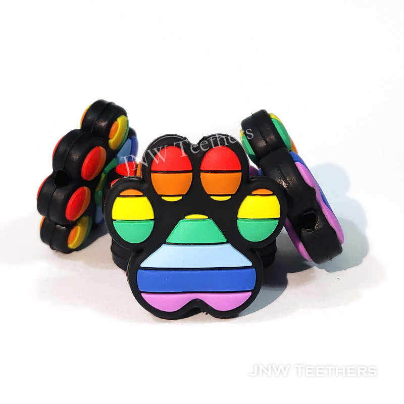 Rainbow stripe paw silicone focal beads