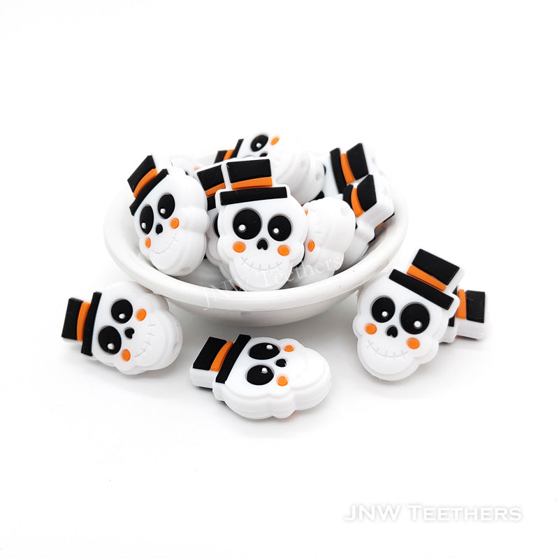 Skull silicone focal beads white