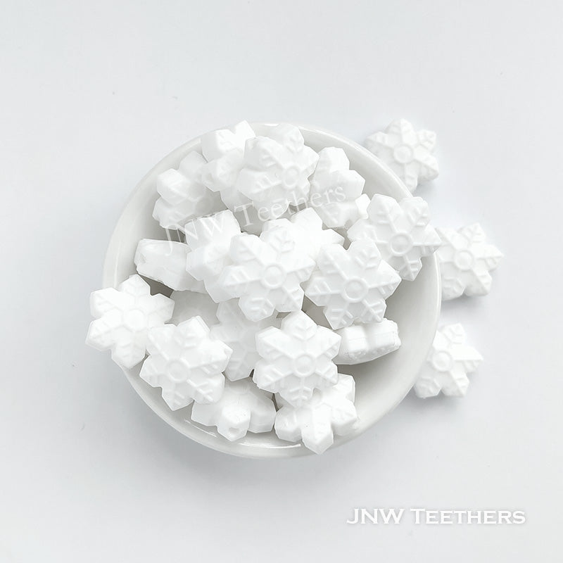 Snowflake silicone beads white
