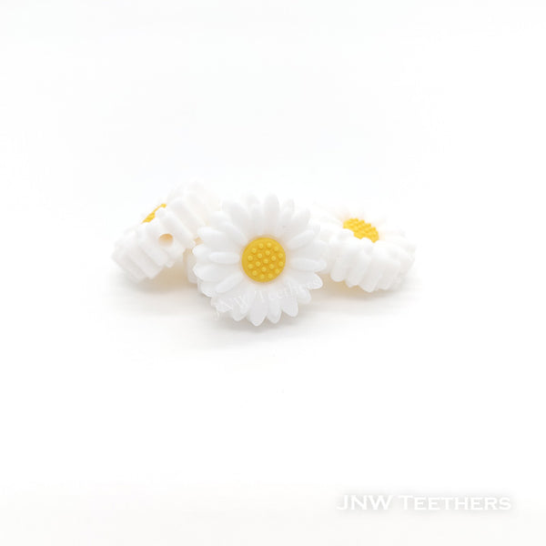 White 20mm Mini Daisy Silicone Focal Beads